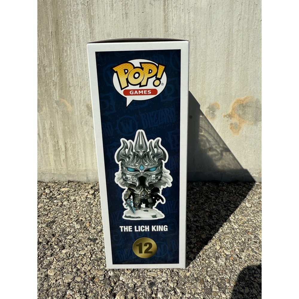 Funko Pop! World of Warcraft - Wrath of the Lich King Game Cover - Glow GameStop - Picture 3 of 4
